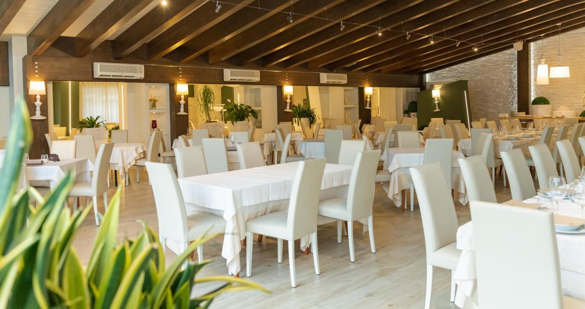 Hotel Degli Olmi فيليتا باريّا المظهر الخارجي الصورة